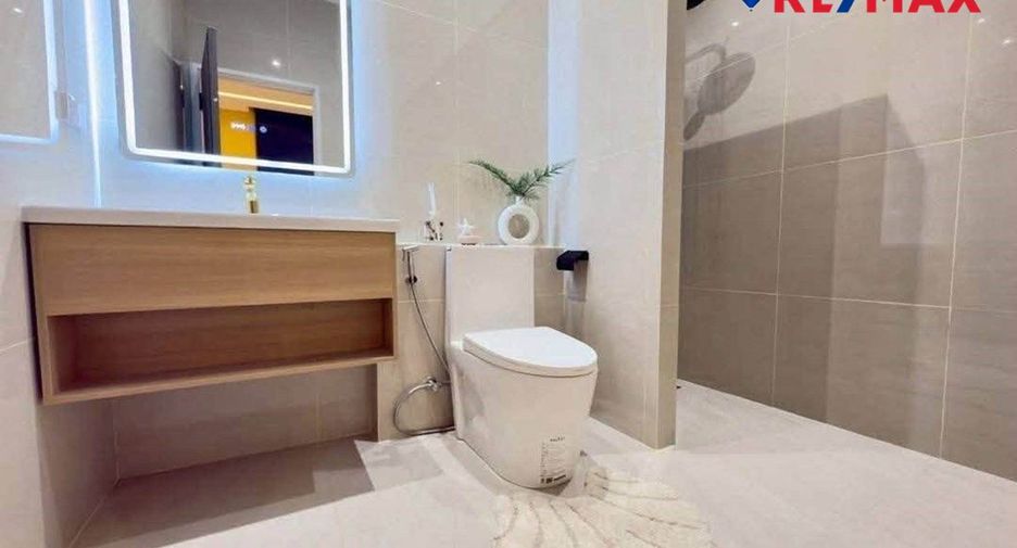 Haus zum Kauf mit 5 Zimmer in Huay Yai, Pattaya