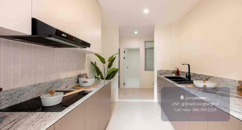 For sale and for rent 5 bedrooms house in Din Daeng, Bangkok