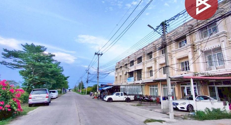 Reihenhaus zum Kauf mit 2 Zimmer in Bang Pakong, Chachoengsao