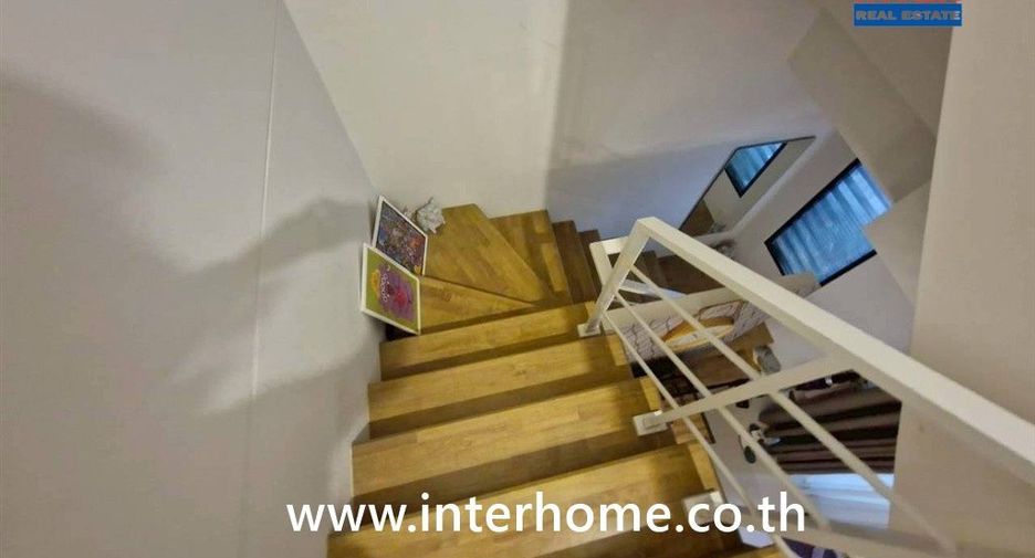 For sale 3 bedrooms townhouse in Mueang Nonthaburi, Nonthaburi