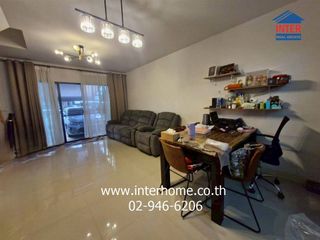 Casa adosada en venta de 3 habitaciones en Mueang Nonthaburi, Nonthaburi