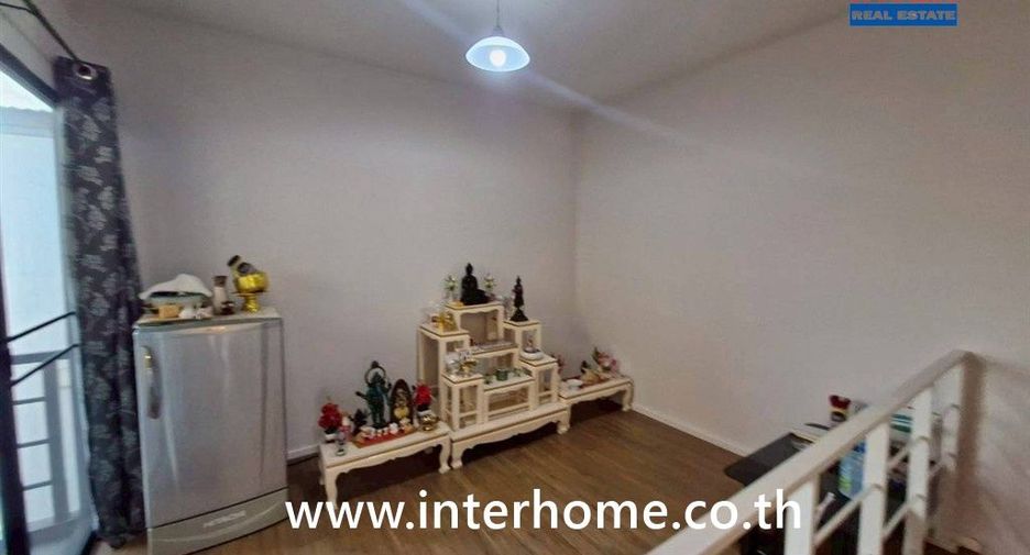 For sale 3 bedrooms townhouse in Mueang Nonthaburi, Nonthaburi