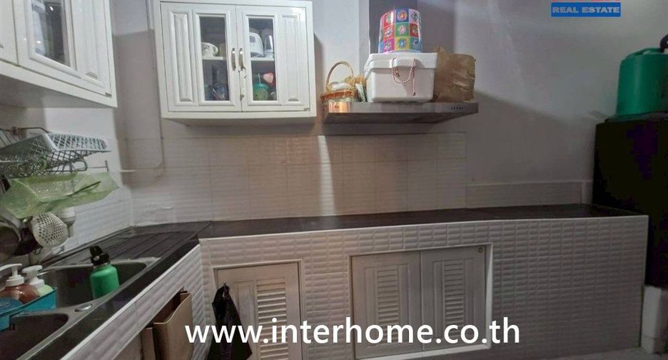 For sale 3 bedrooms townhouse in Mueang Nonthaburi, Nonthaburi