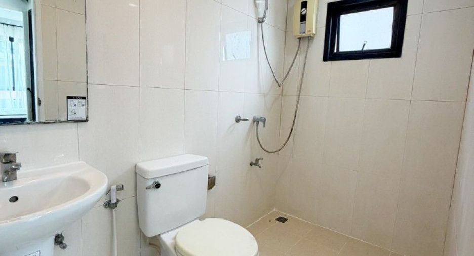 For sale 2 bedrooms condo in Phutthamonthon, Nakhon Pathom