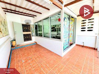 出售 3 卧室 联排别墅 在 Mueang Chon Buri, Chon Buri