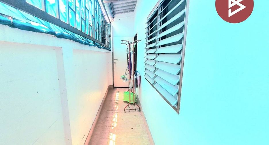 出售 3 卧室 联排别墅 在 Mueang Chon Buri, Chon Buri