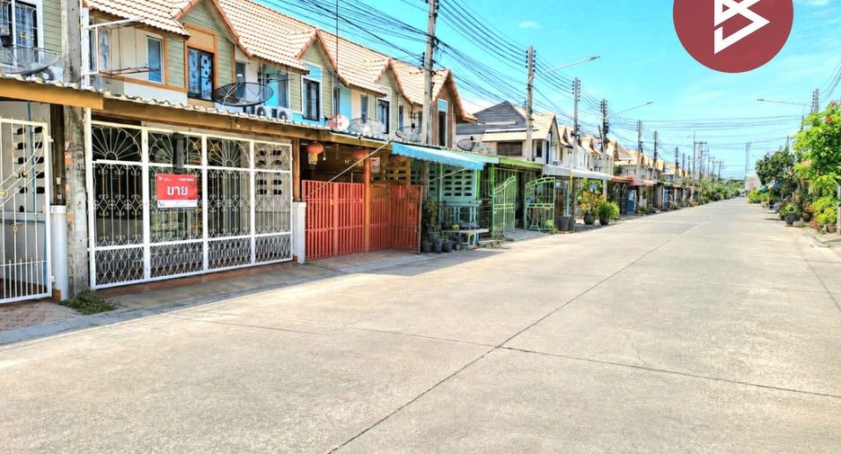 出售 3 卧室 联排别墅 在 Mueang Chon Buri, Chon Buri