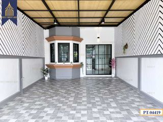 Reihenhaus zum Kauf mit 3 Zimmer in Nong Chok, Bangkok