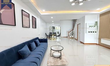 For sale 3 bedrooms townhouse in Nong Chok, Bangkok