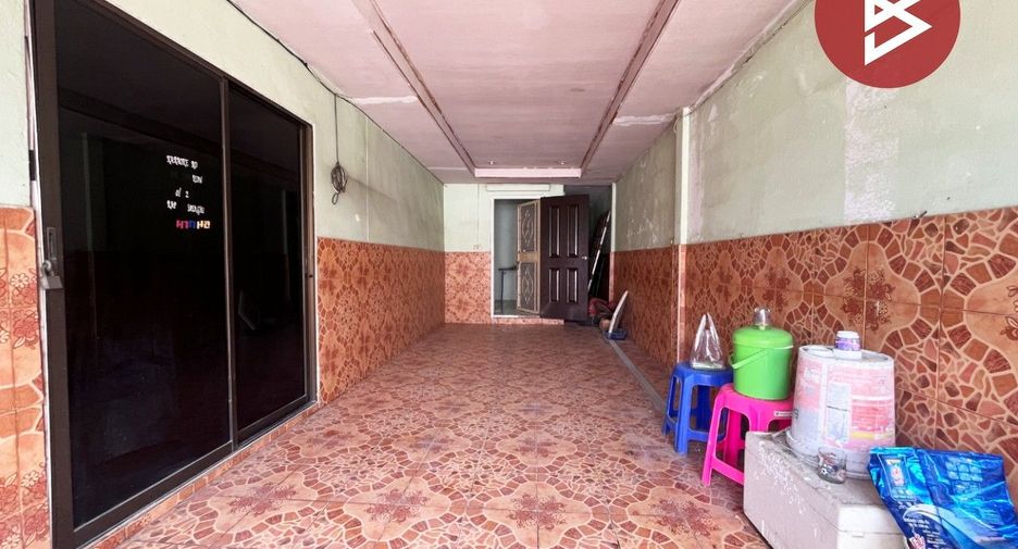 À vendre 2 chambres maison à Nong Chok, Bangkok