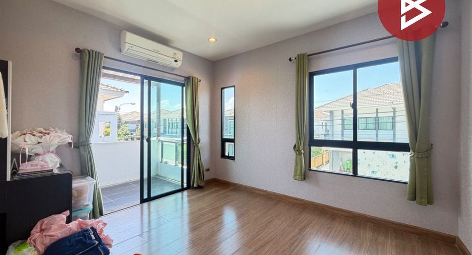 For sale 3 bedrooms house in Thung Khru, Bangkok
