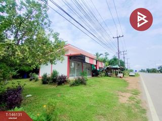 Продажа 4 спальни дом в Mueang Uttaradit, Уттарадит
