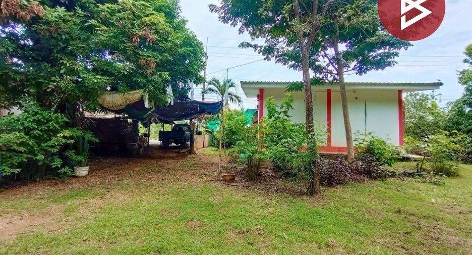 Продажа 4 спальни дом в Mueang Uttaradit, Уттарадит