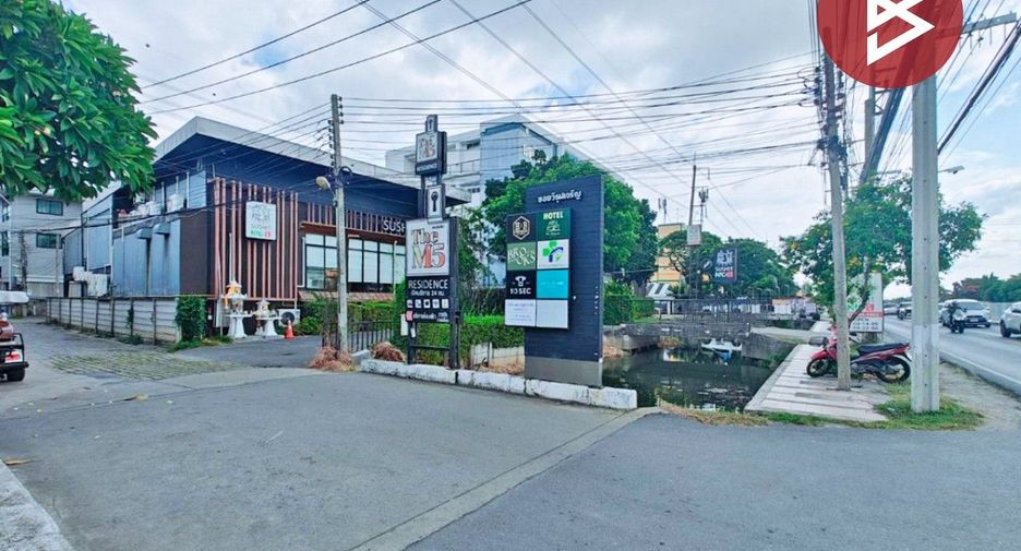 Terreno en venta en Pak Kret, Nonthaburi