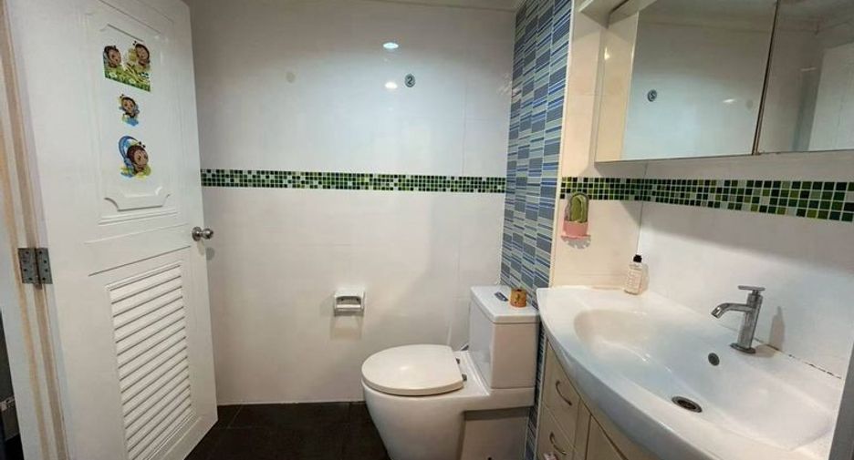 Wohnung zum Kauf mit 1 Zimmer in Si Racha, Chonburi