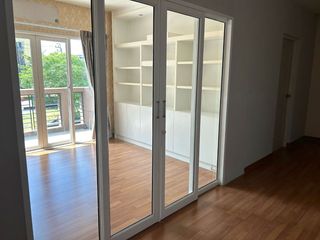 For sale 5 bedrooms house in Thawi Watthana, Bangkok