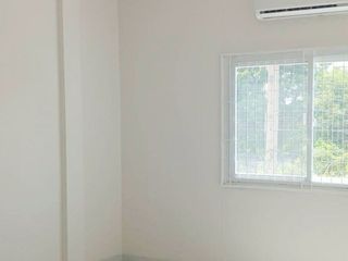 Reihenhaus zum Kauf mit Studio in Nong Chok, Bangkok