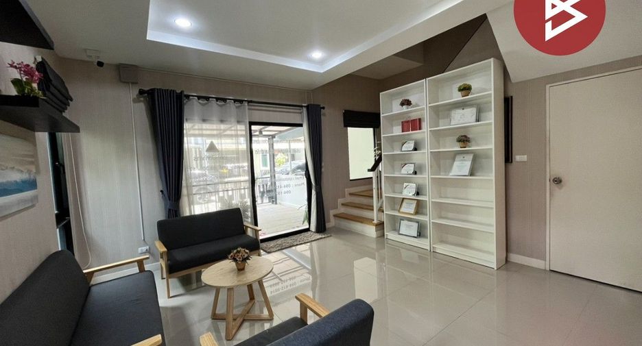 Reihenhaus zum Kauf mit 3 Zimmer in Bang Yai, Nonthaburi