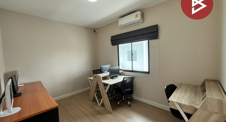 Reihenhaus zum Kauf mit 3 Zimmer in Bang Yai, Nonthaburi