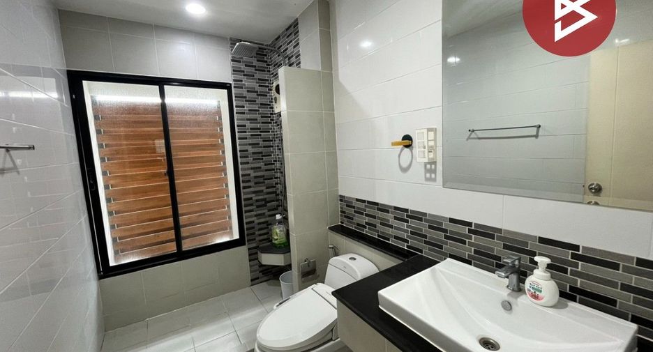 Reihenhaus zum Kauf mit 3 Zimmer in Bang Yai, Nonthaburi