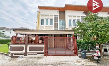 À vendre 4 chambres maison de ville à Bang Phli, Samut Prakan