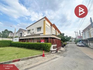 À vendre 4 chambres maison de ville à Bang Phli, Samut Prakan