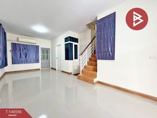À vendre 4 chambres maison de ville à Bang Phli, Samut Prakan