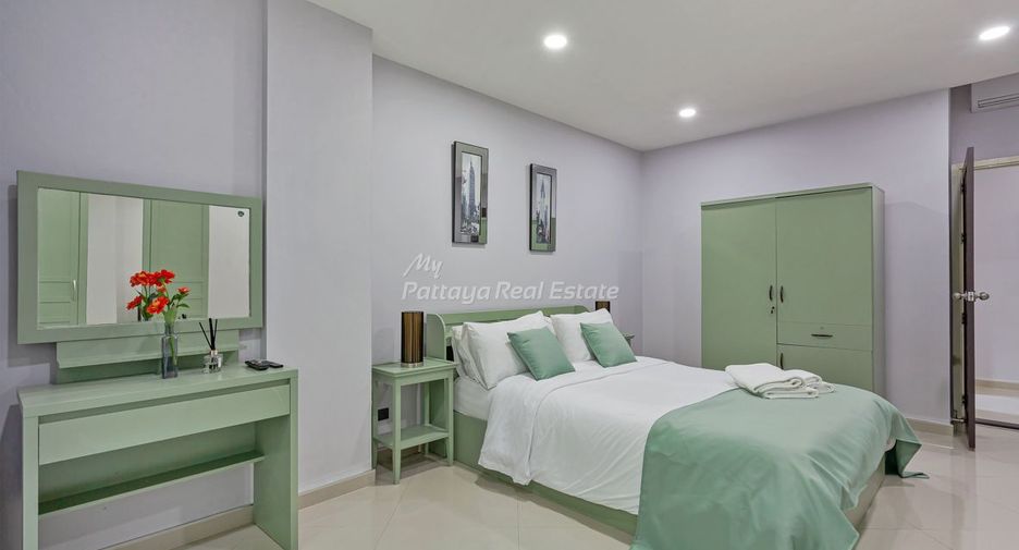 For sale 8 ベッドルーム house in Bang Lamung, Chonburi