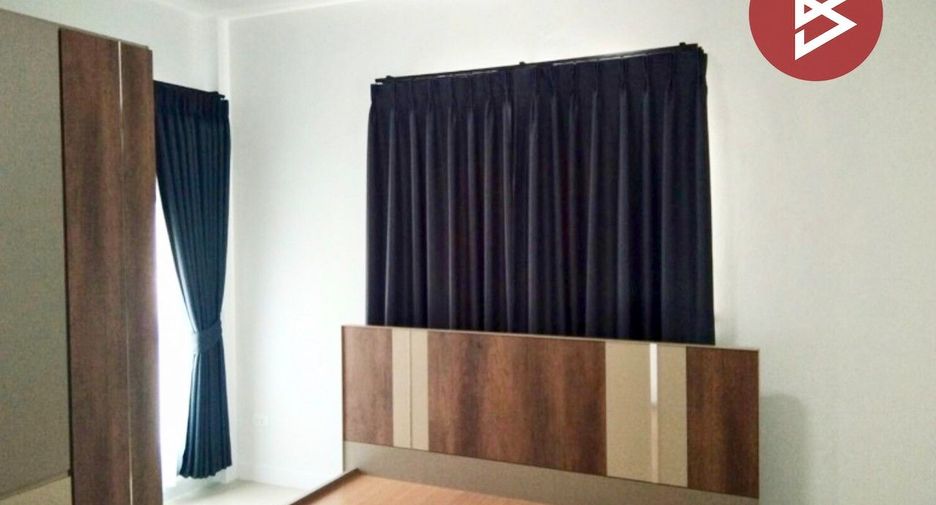 À vendre 3 chambres maison à Phan Thong, Chonburi