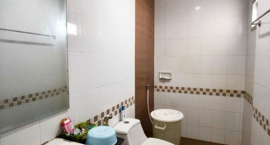 À vendre 3 chambres maison à Phan Thong, Chonburi