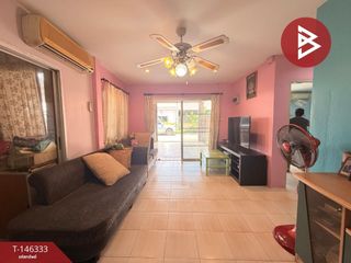 出售 2 卧室 独立屋 在 Si Racha, Chon Buri
