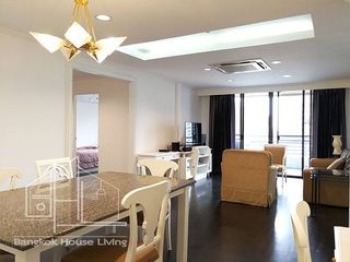 Condo en alquiler de 3 habitaciones en Khlong Toei, Bangkok