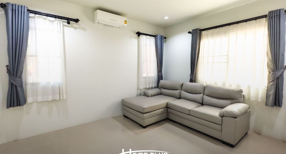 For sale 4 bedrooms house in Mueang Nakhon Ratchasima, Nakhon Ratchasima