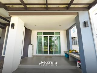 For sale 4 bedrooms house in Mueang Nakhon Ratchasima, Nakhon Ratchasima