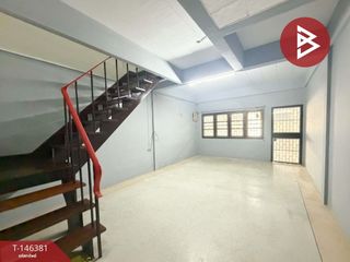 For sale 2 bedrooms townhouse in Mueang Nakhon Pathom, Nakhon Pathom