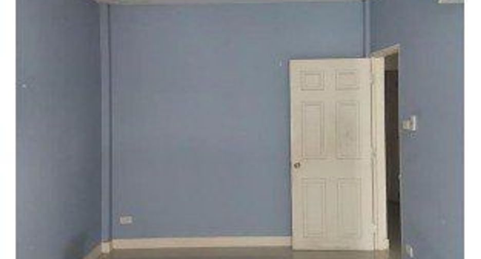 For sale 3 bedrooms house in Bang Kapi, Bangkok