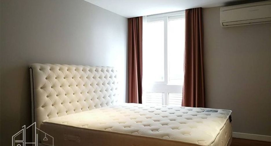 Condo en alquiler de 3 habitaciones en Watthana, Bangkok