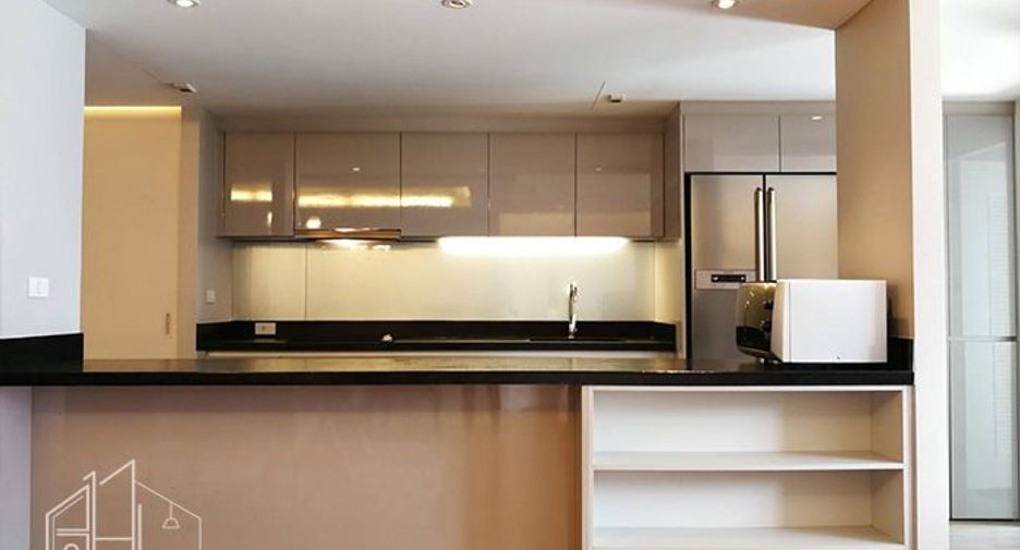 Condo en alquiler de 3 habitaciones en Watthana, Bangkok
