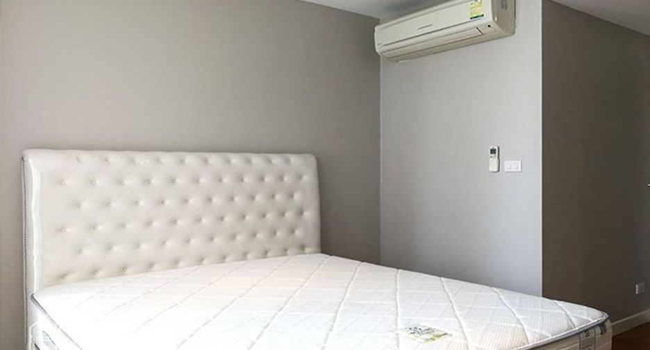 Condo en alquiler de 3 habitaciones en Watthana, Bangkok