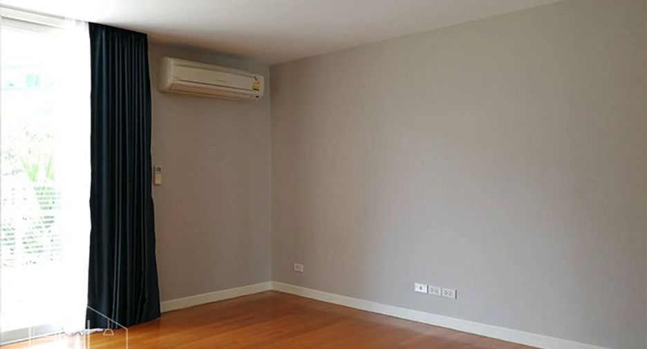 Condo en alquiler de 3 habitaciones en Watthana, Bangkok