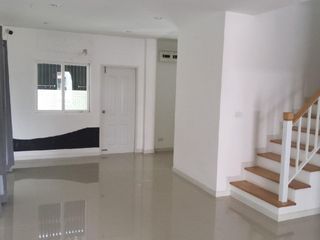 For sale 4 bedrooms house in Prawet, Bangkok