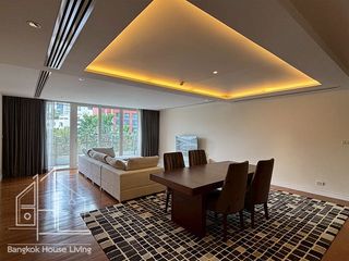 Condo en alquiler y en venta de 3 habitaciones en Watthana, Bangkok
