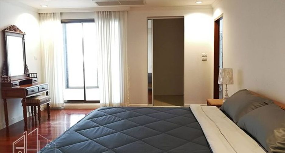 À louer 2 chambres appartement à Watthana, Bangkok