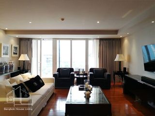 À louer 4 chambres condo à Watthana, Bangkok