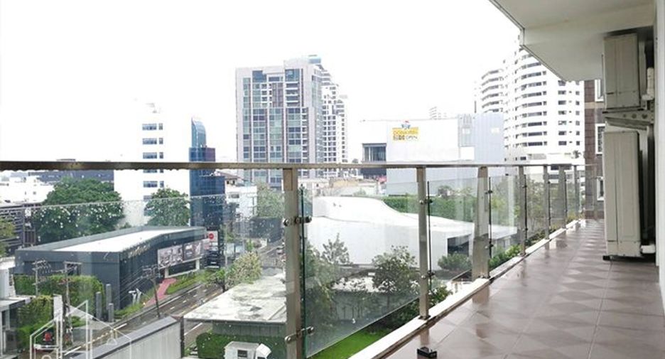 ให้เช่า 4 ห้องนอน คอนโด ใน วัฒนา, กรุงเทพฯ