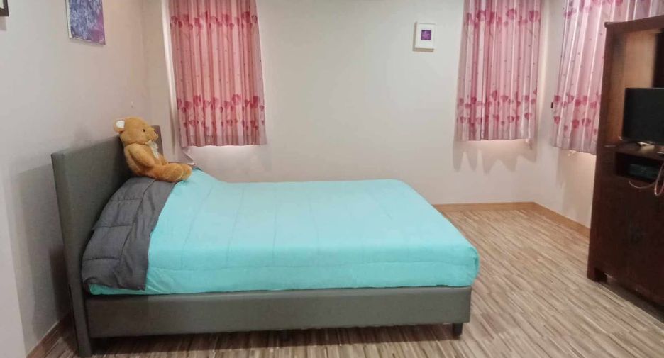For rent and for sale 3 bedrooms house in Jomtien, Pattaya
