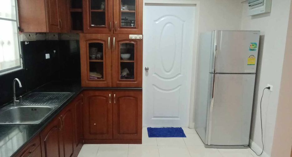 For rent and for sale 3 bedrooms house in Jomtien, Pattaya