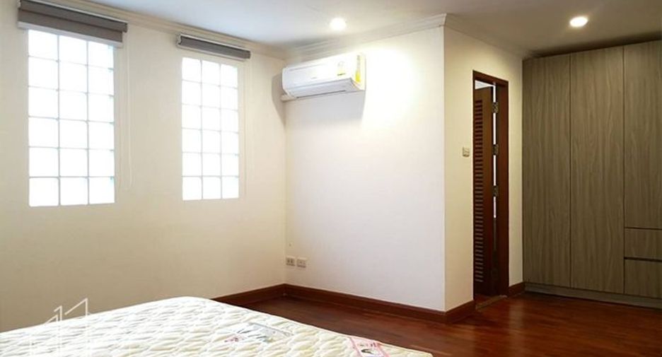 À louer 2 chambres condo à Watthana, Bangkok