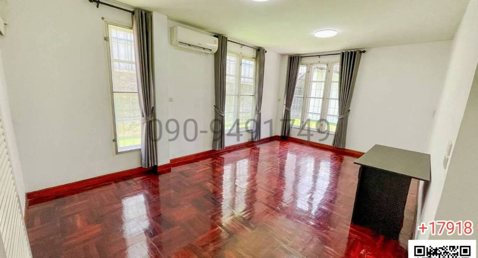 Haus zur Miete mit 4 Zimmer in Khan Na Yao, Bangkok