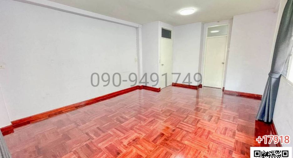 Haus zur Miete mit 4 Zimmer in Khan Na Yao, Bangkok